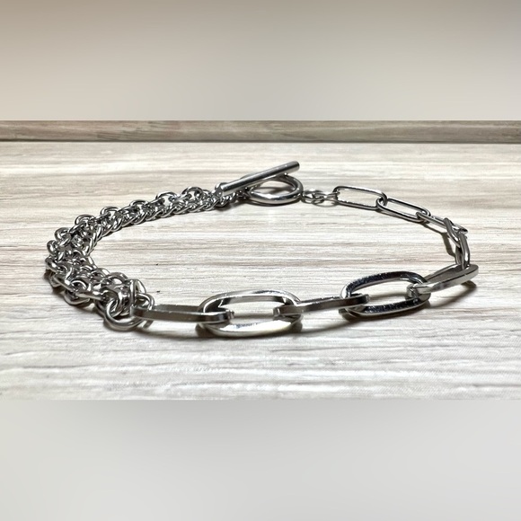 Jewelry - Asymmetrical Stainless Steel Paper Clip Toggle Bracelet, 8”